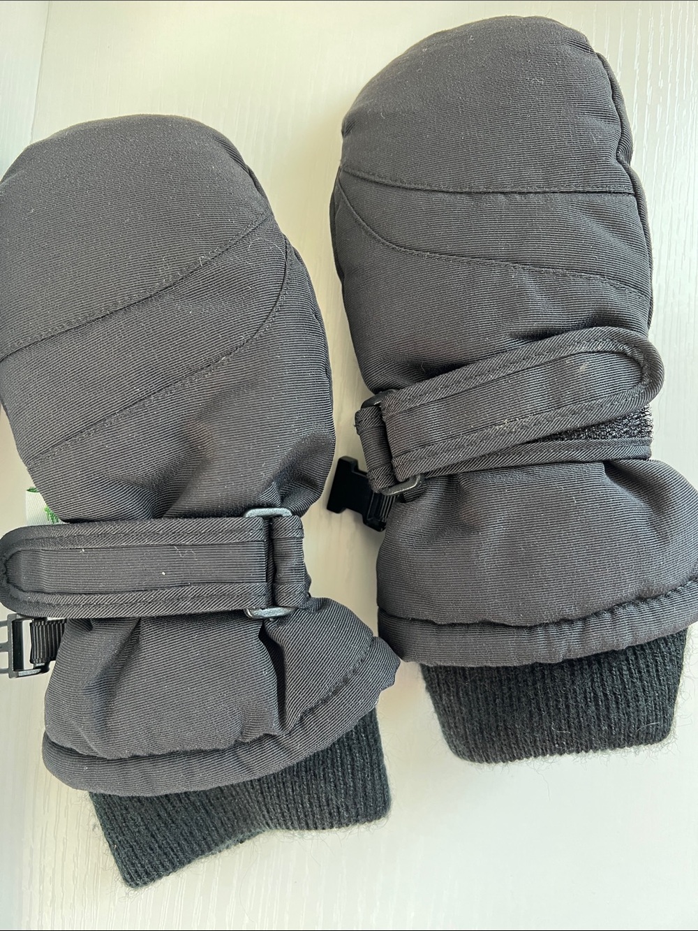 3M Thinsulate | Black Kids Mittens Size 2T/3T - Picture 6 of 14